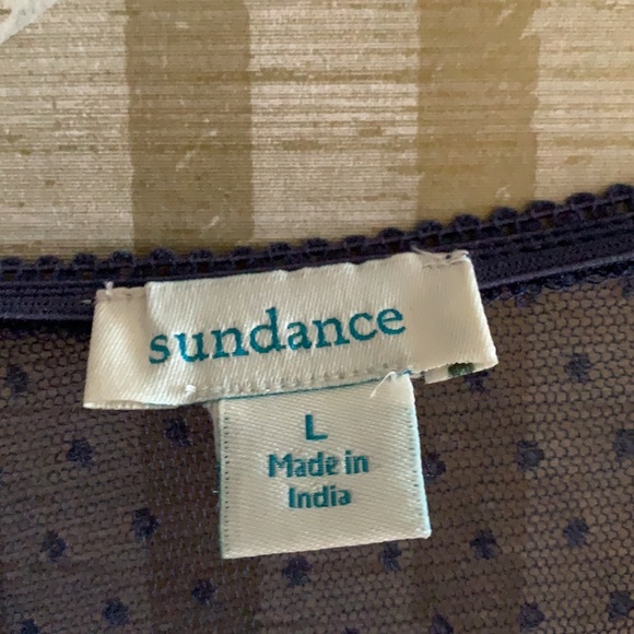 RARE Sundance Palace Best top with crochet detailing, size large - Picture 7 of 11